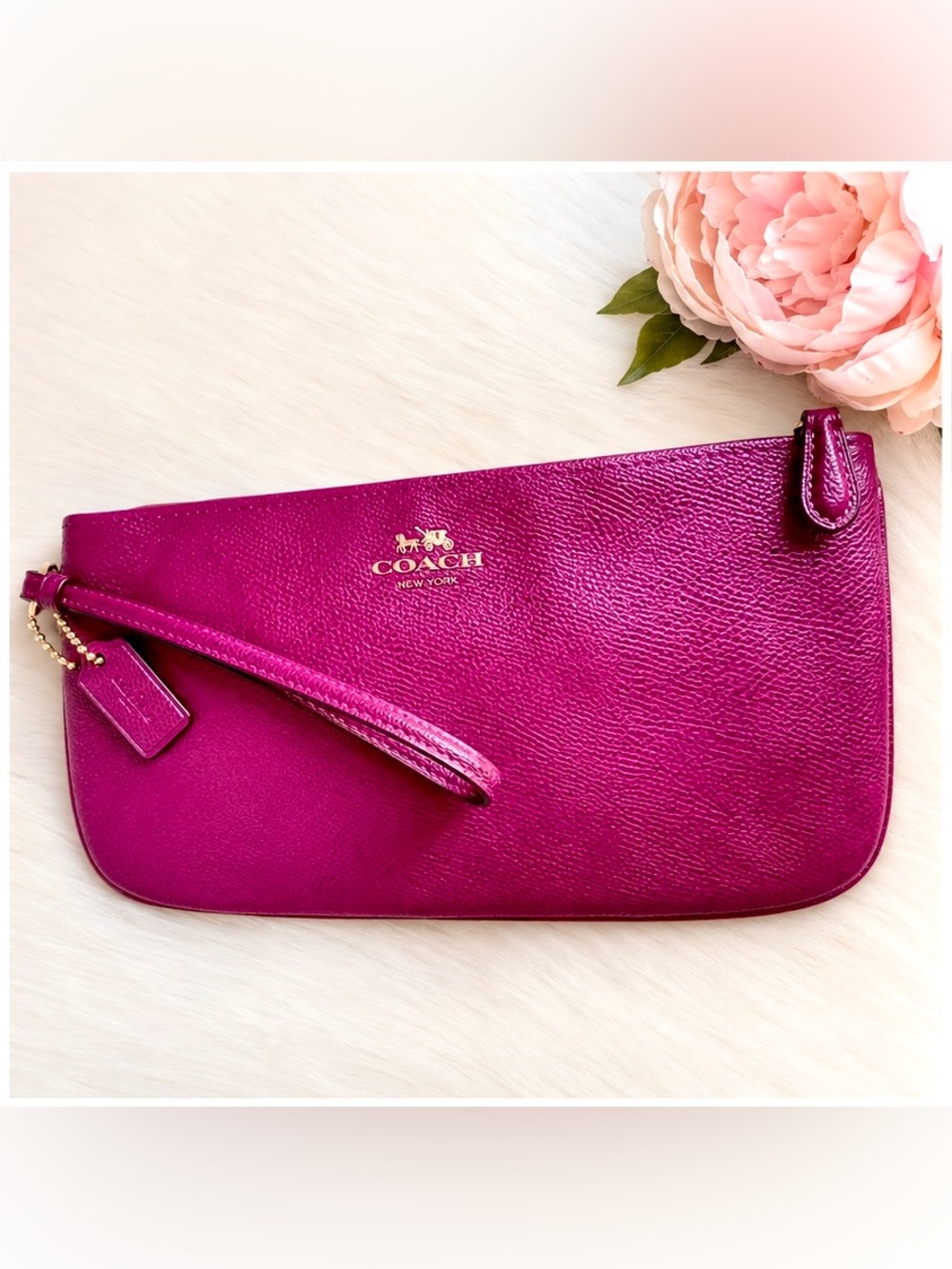 Coach Pink Pebbled Leather Wristlet Wallet Clutch Zip Pouch